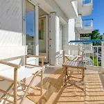 Vue Sur Riviera * Ла-Боль-Эскублак