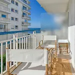 Vue Sur Riviera Апартаменты *